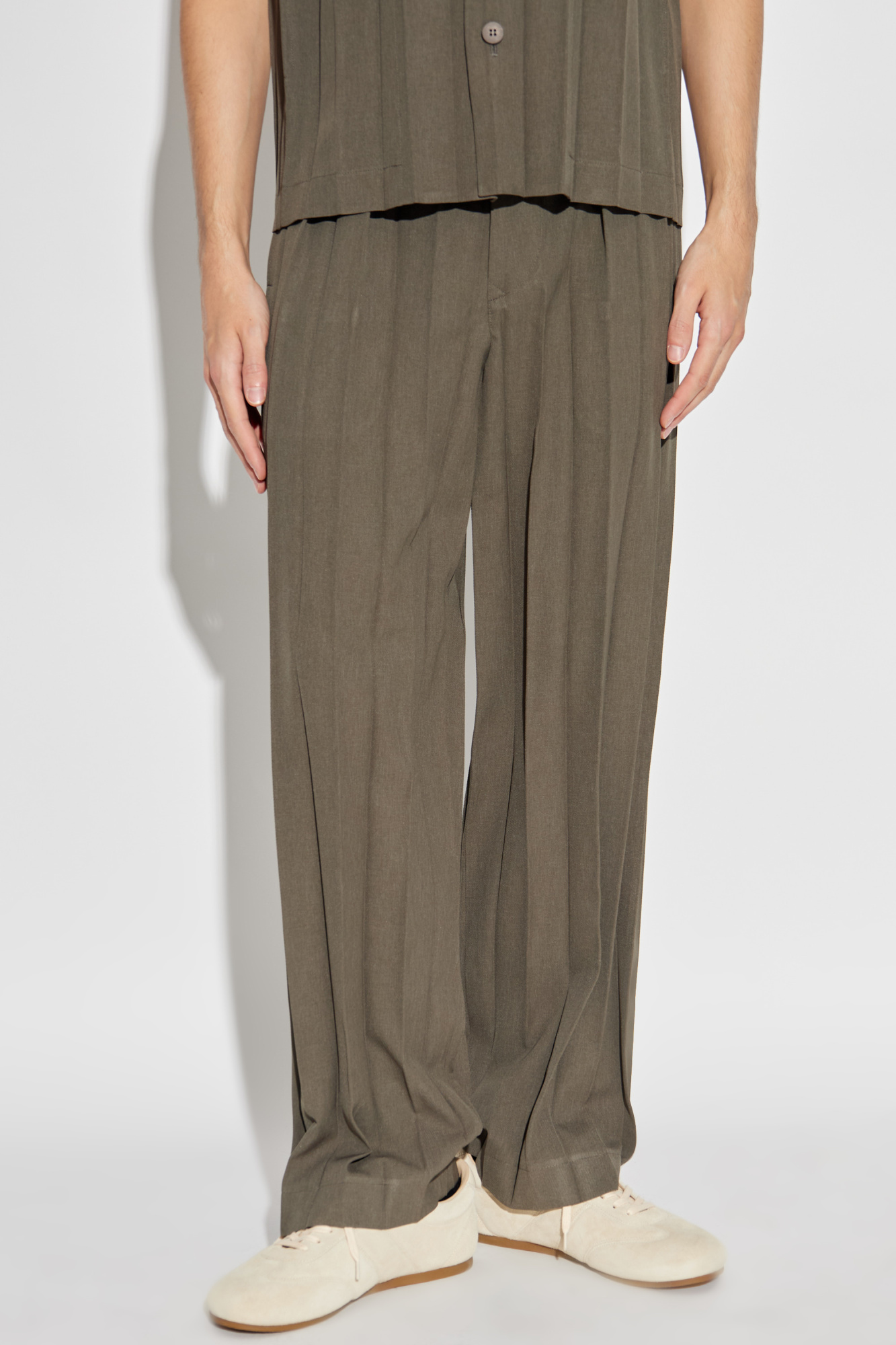 Zielony Spodnie z zakładami Homme Plissé Issey Miyake